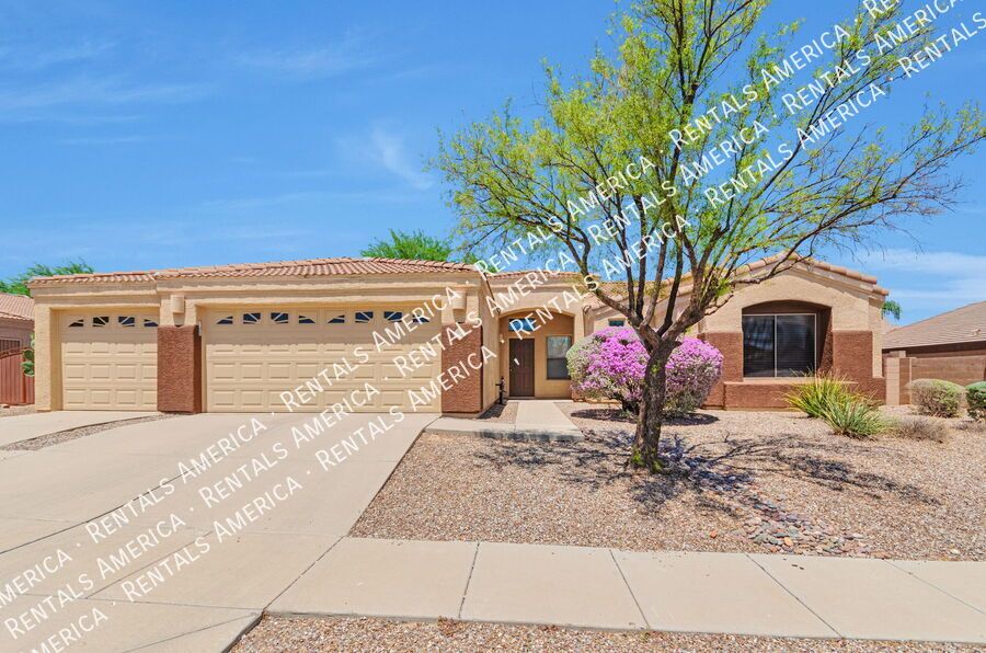 Beautifully Maintained 4-bedroom, 2-bathroom Oro Valley Home property image