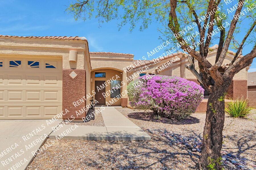 Beautifully Maintained 4-bedroom, 2-bathroom Oro Valley Home property image