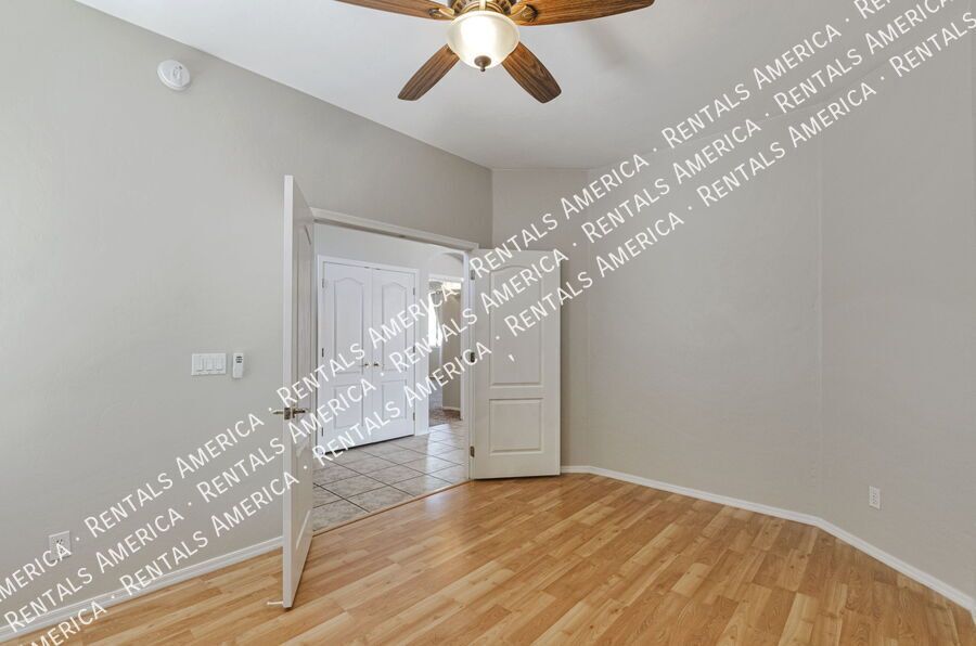 Beautifully Maintained 4-bedroom, 2-bathroom Oro Valley Home property image