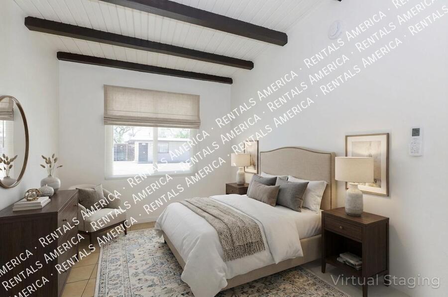 Updated 1 Bedroom Home with Private Yard in Central Tucson property image