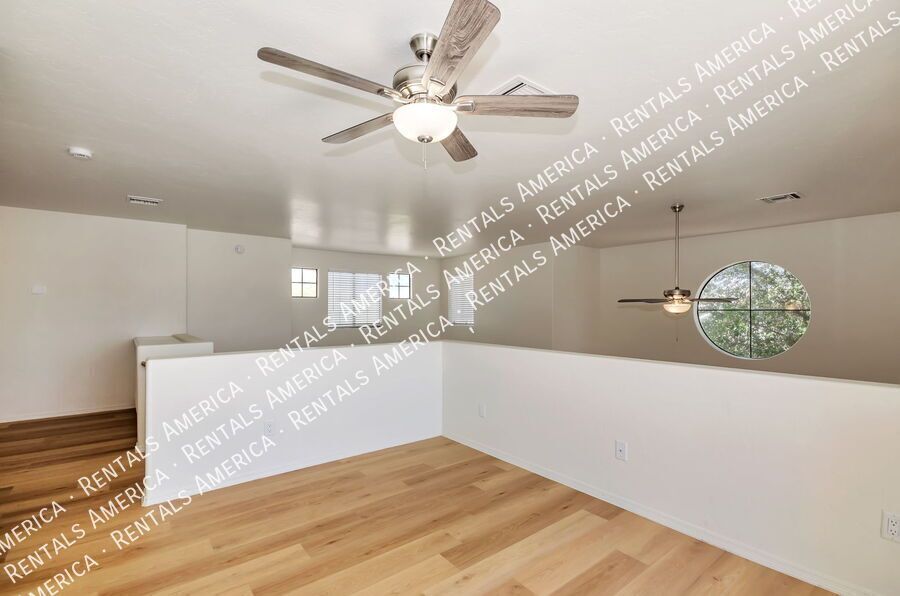 LOCATION! Oro Valley Beauty! property image