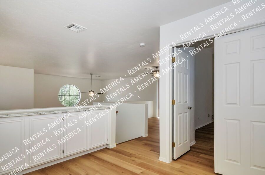 LOCATION! Oro Valley Beauty! property image