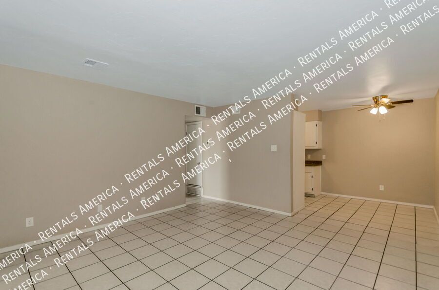 Great location- Large one bedroom condo property image