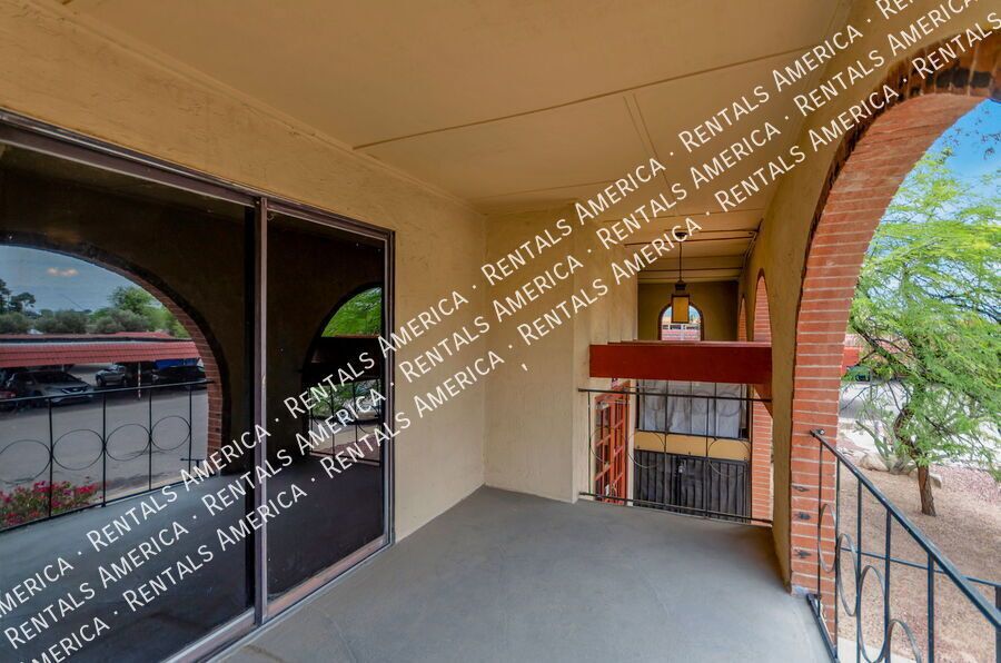 Great location- Large one bedroom condo property image