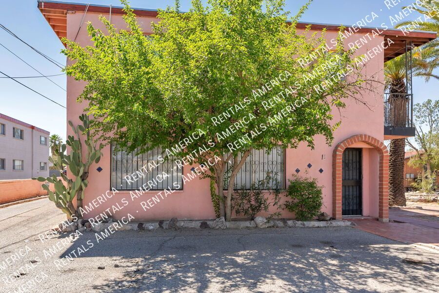 Modern 2 Bed 1 Bath End Unit property image