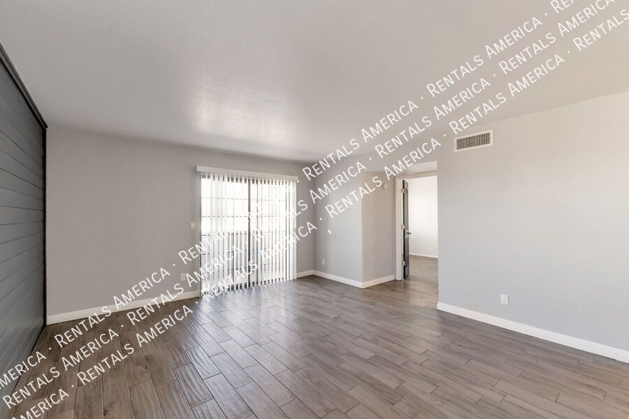 Cute, Clean, Updated Oro Valley Condo! property image