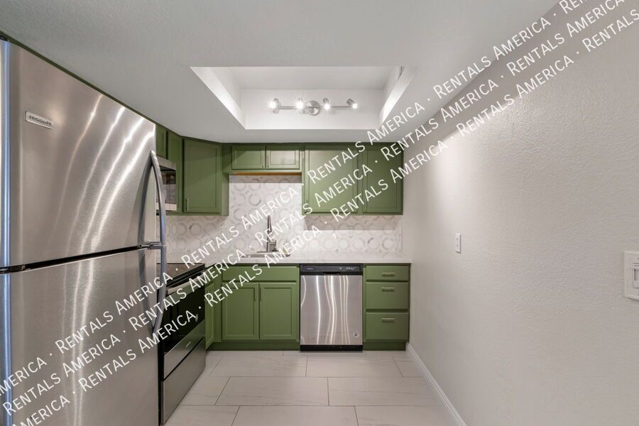 Cute, Clean, Updated Oro Valley Condo! property image