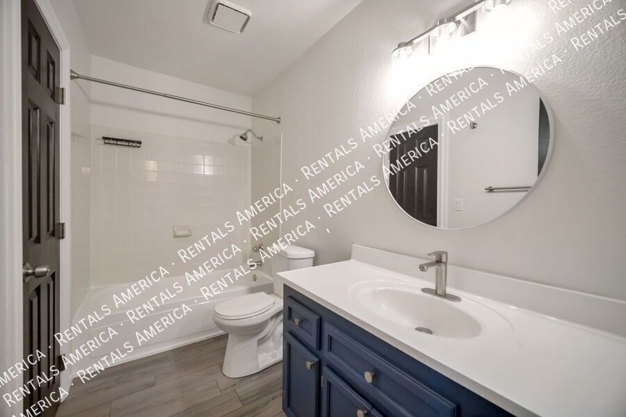 Cute, Clean, Updated Oro Valley Condo! property image