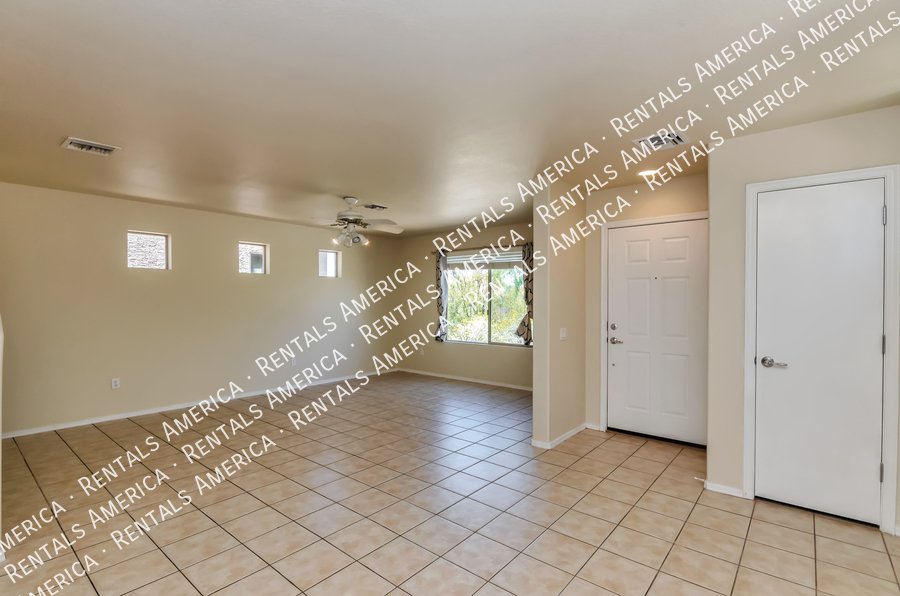 Great East Side Location! property image