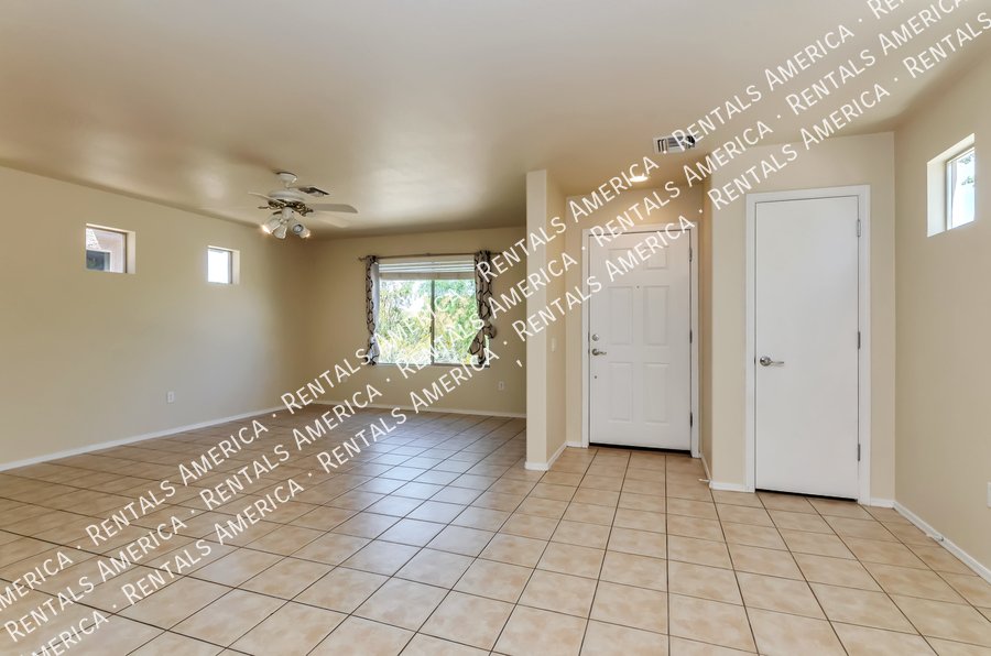 Great East Side Location! property image