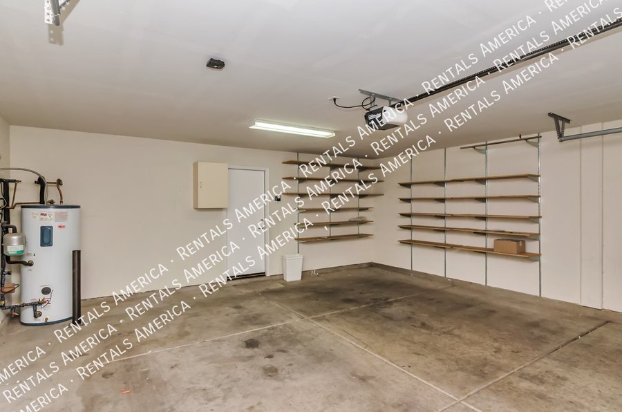 Great East Side Location! property image