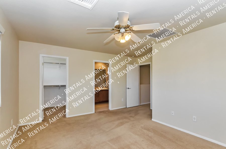 Great East Side Location! property image