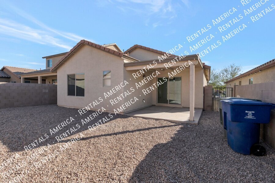 Leasing Special 1st month's rent free. property image