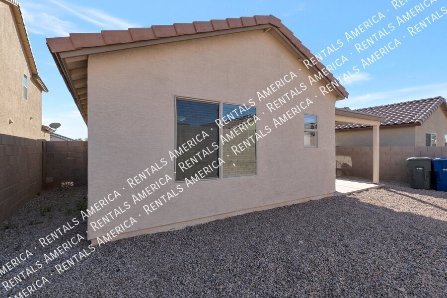 Leasing Special 1st month's rent free. property image