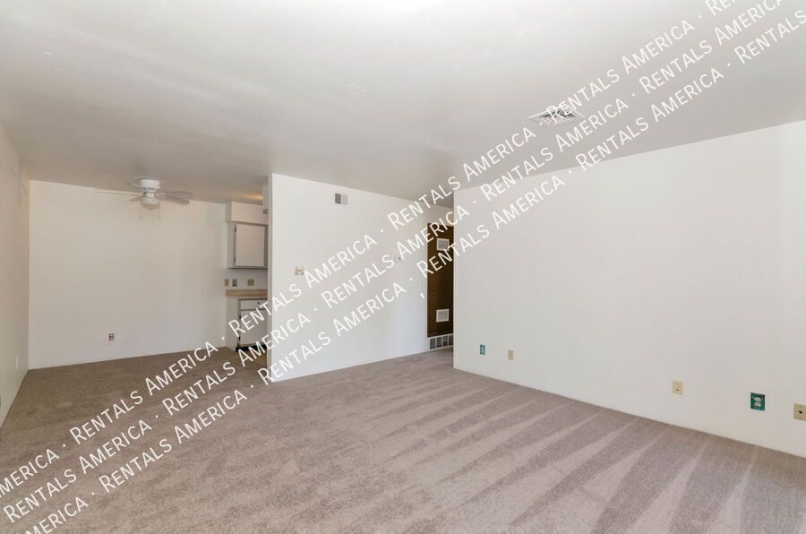 Move in special $500 off 1st month Large 1 bedroom property image