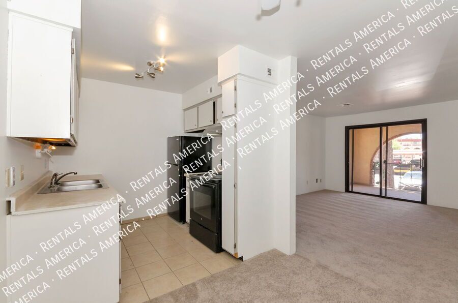 Move in special $500 off 1st month Large 1 bedroom property image