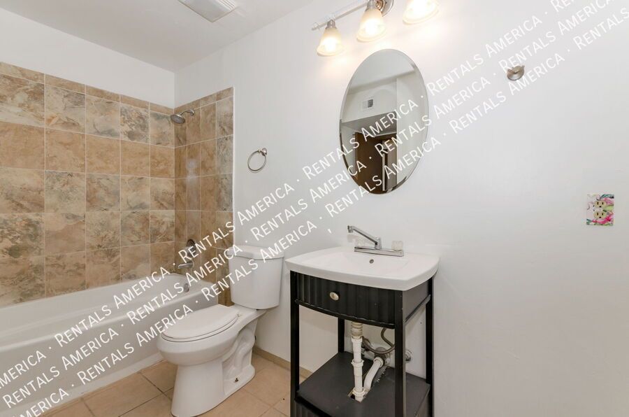 Move in special $500 off 1st month Large 1 bedroom property image