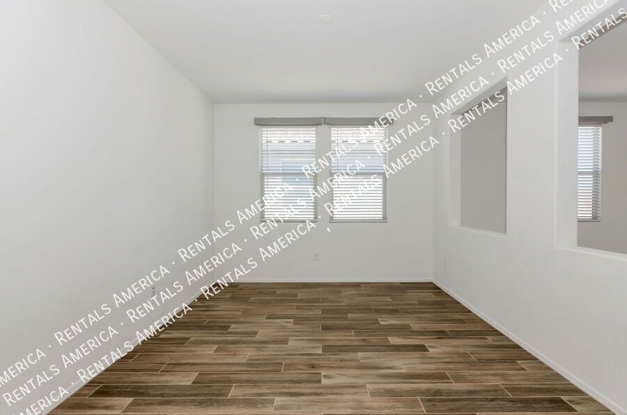 4 bedrooms, 2 bathrooms with pool in Marana property image