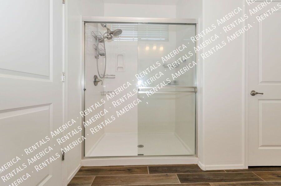 4 bedrooms, 2 bathrooms with pool in Marana property image
