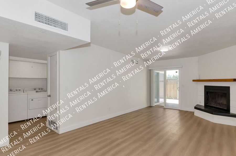 remodeled 2 bed, 2 bathTownhome property image