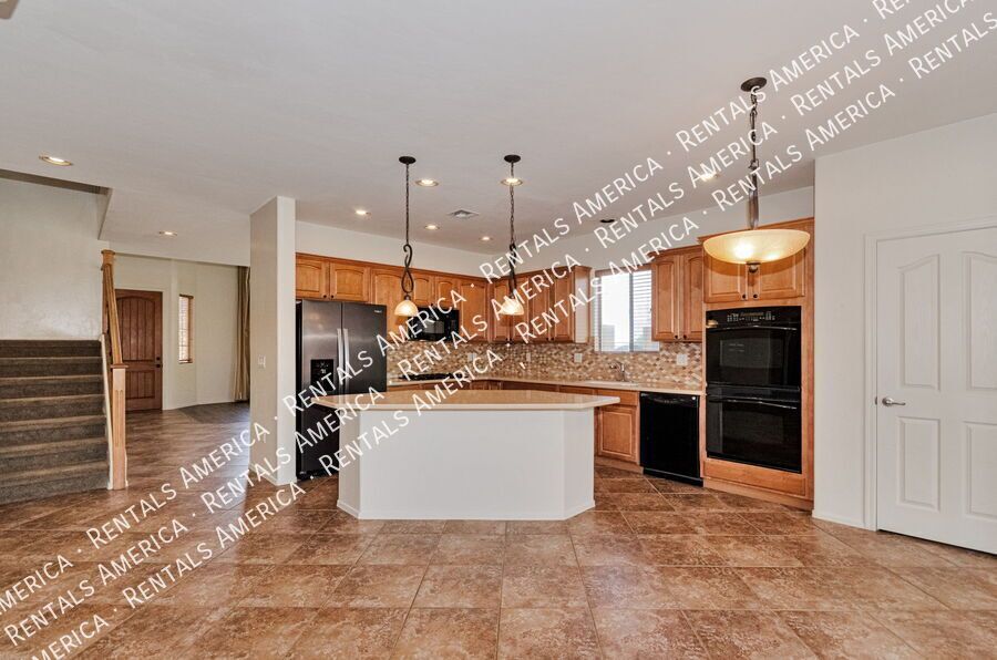 Majestic views of Pusch Ridge and the Catalinas! property image