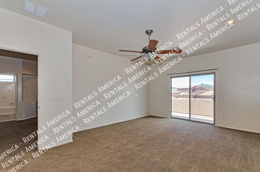 Majestic views of Pusch Ridge and the Catalinas! property image