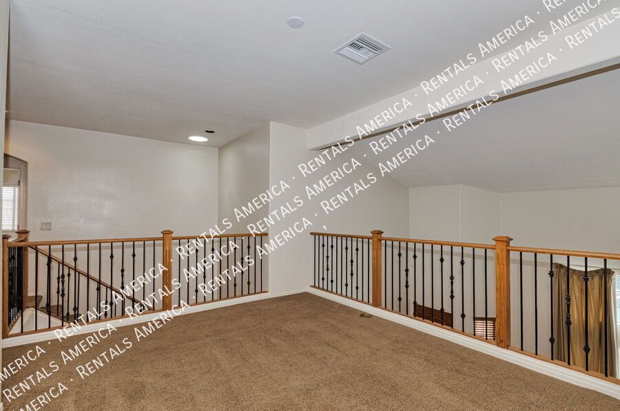 Majestic views of Pusch Ridge and the Catalinas! property image