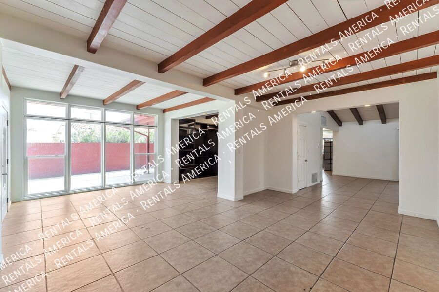 Large home, large yard, great location! property image