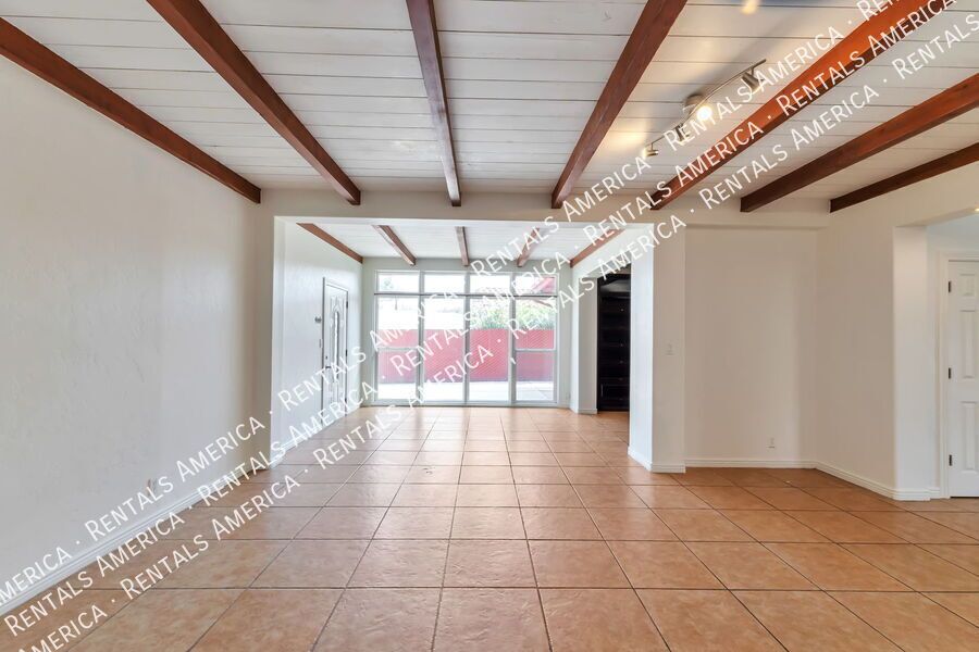 Large home, large yard, great location! property image