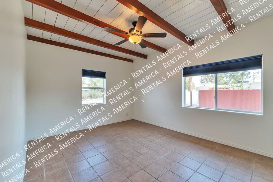 Large home, large yard, great location! property image