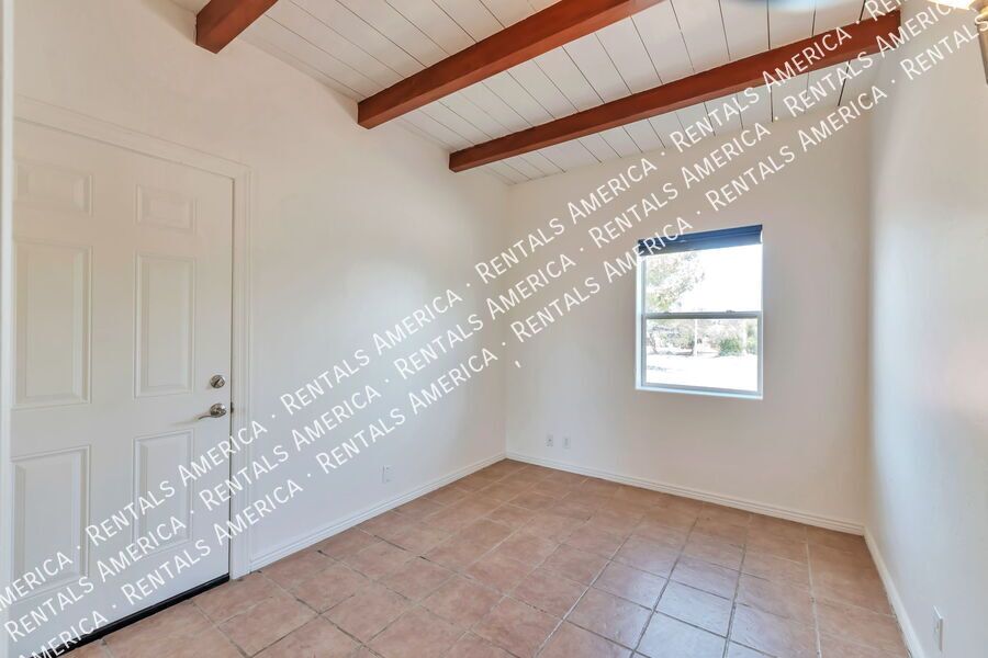 Large home, large yard, great location! property image