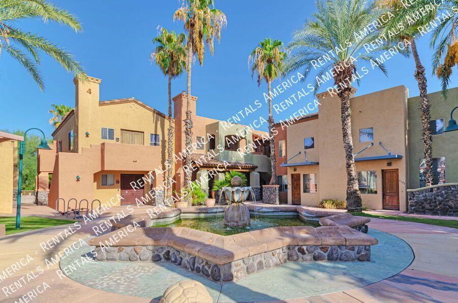 Clean, cute 2 bedroom condo - walk to UA! property image