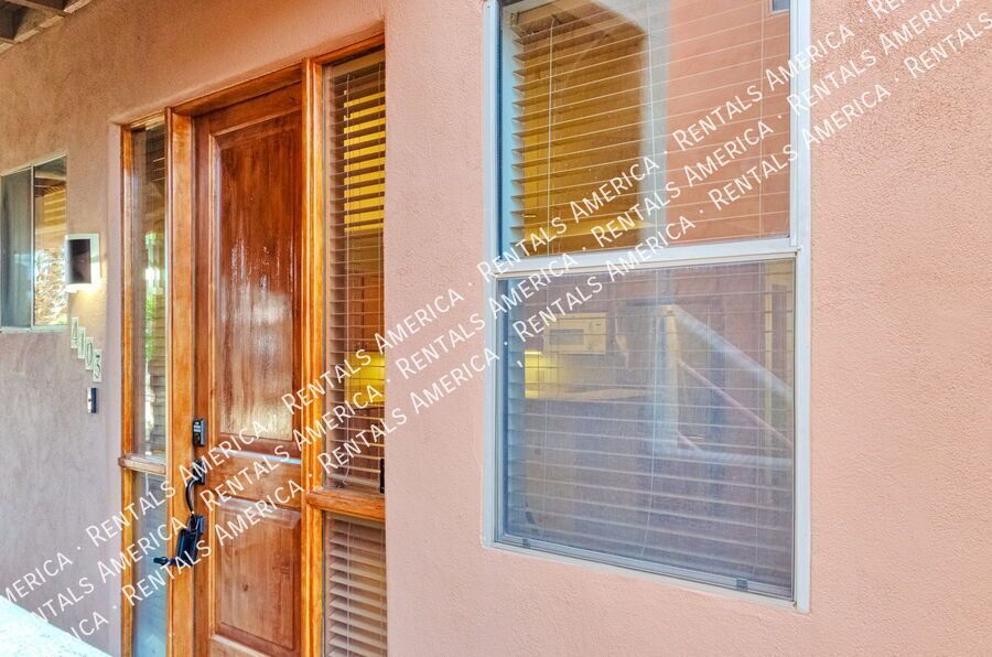 Clean, cute 2 bedroom condo - walk to UA! property image