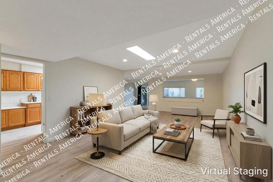 Spacious 3 bedroom Oro Valley home, water and trash included! property image