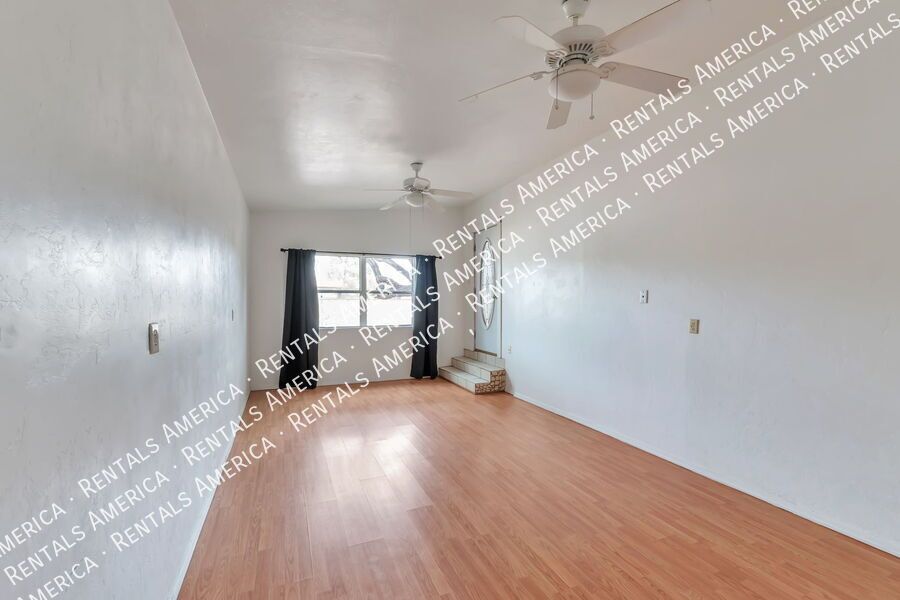 ONE MONTH FREE-Charming home property image