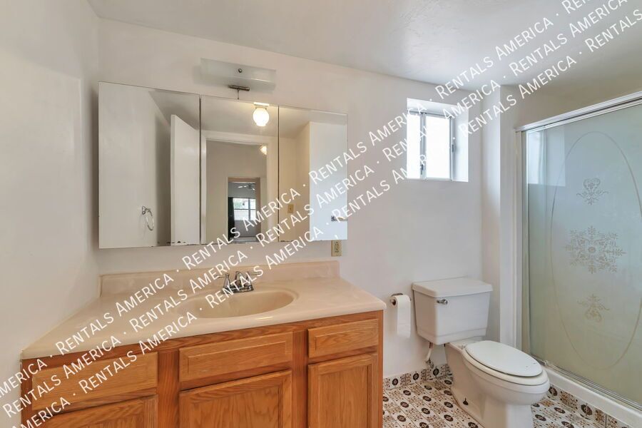 ONE MONTH FREE-Charming home property image