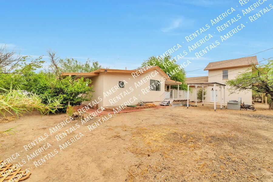 ONE MONTH FREE-Charming home property image