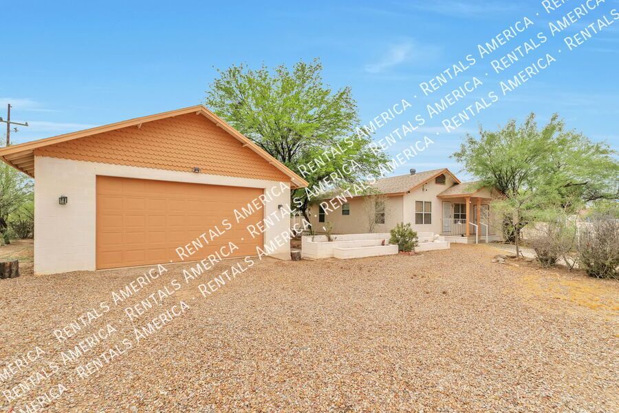 ONE MONTH FREE-Charming home property image