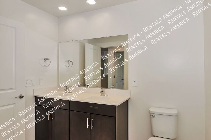 Bright and Stylish New Home in Vail's Ridge Community property image