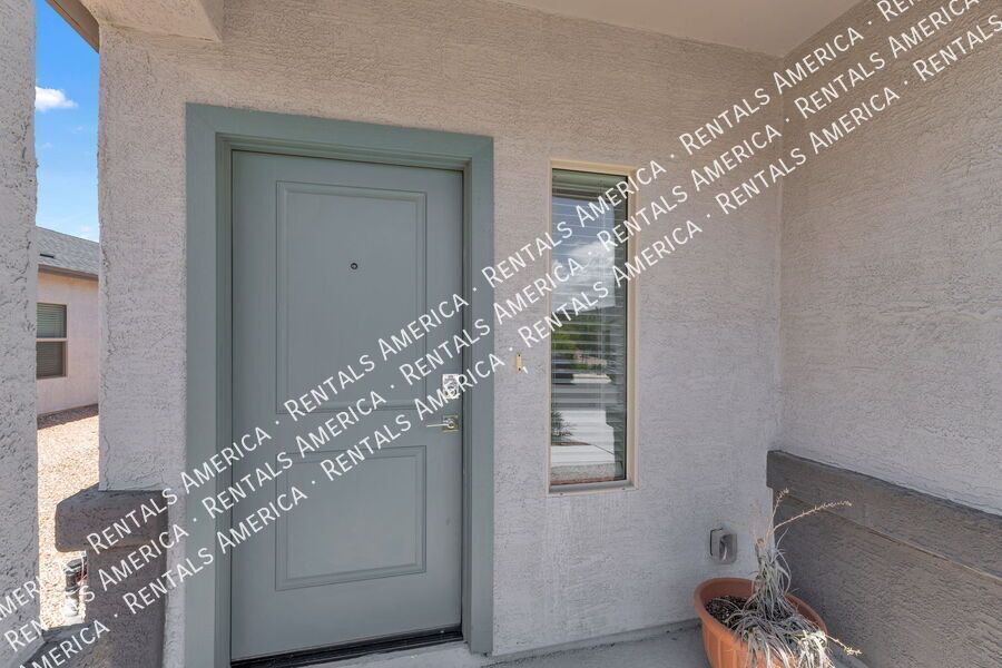 Great home on southeast side! property image