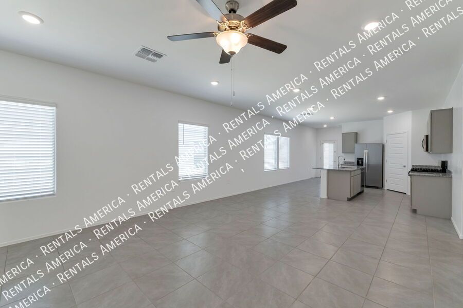 Great home on southeast side! property image