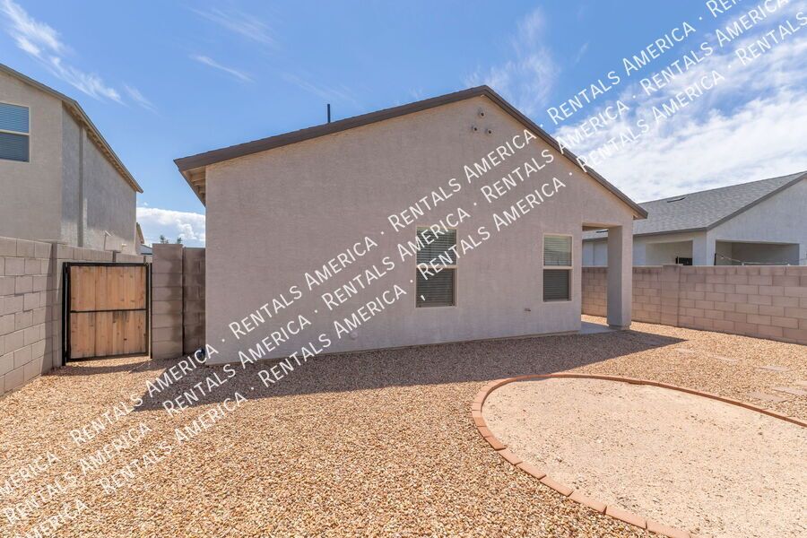Great home on southeast side! property image