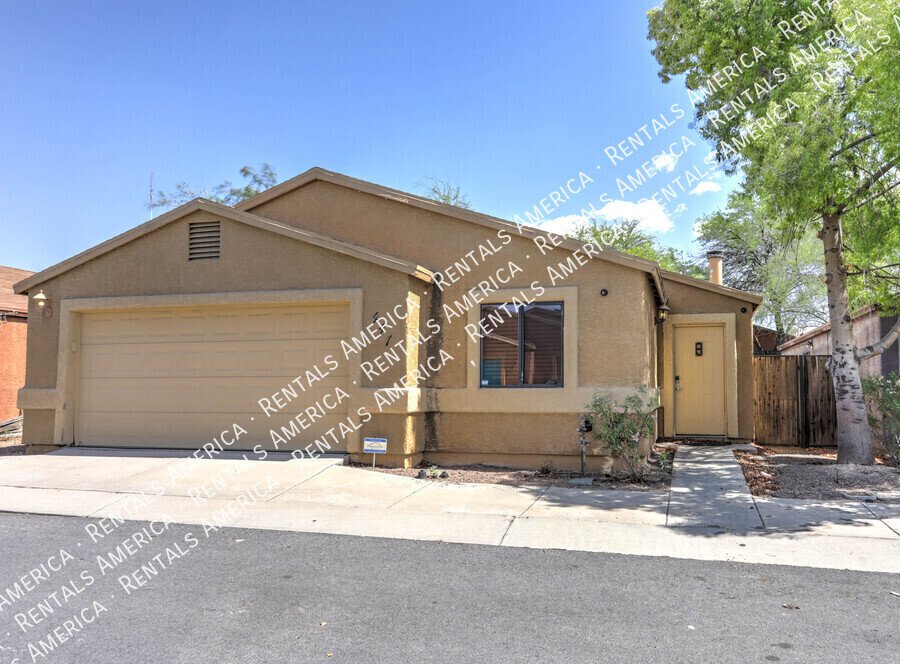 Spacious 4-bedroom, 2-bath home with fenced in yard. property image