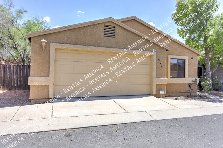 Spacious 4-bedroom, 2-bath home with fenced in yard. property image