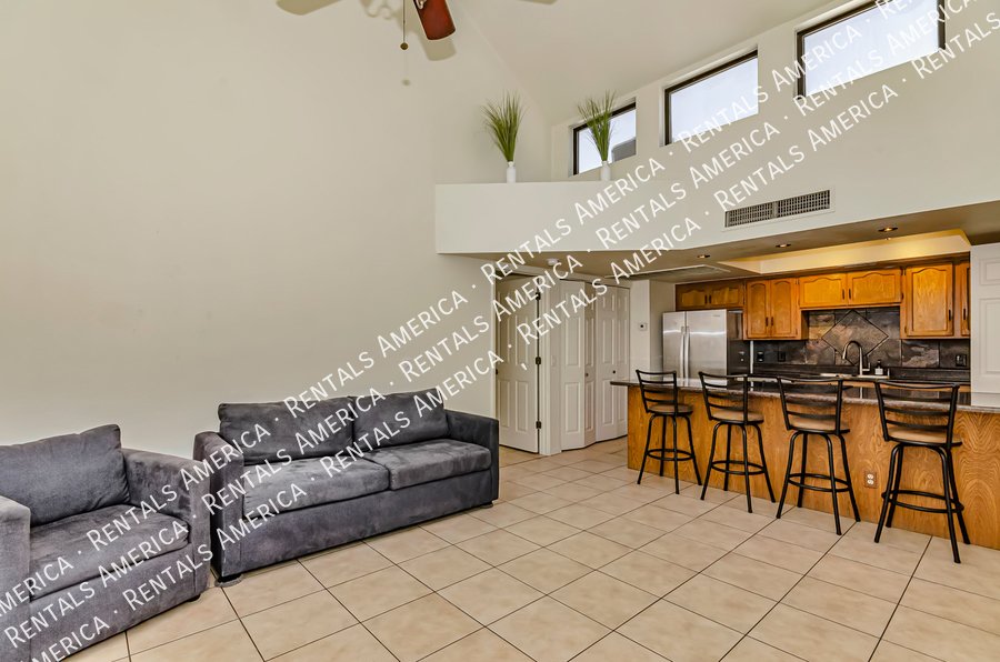 Modern condo with pool, gym property image