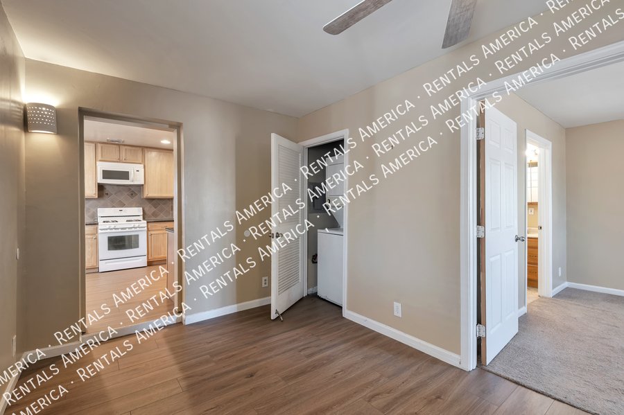 Fantastic 3 bd 2 bath near the U of A! property image