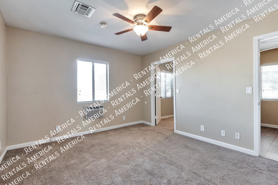 Fantastic 3 bd 2 bath near the U of A! property image