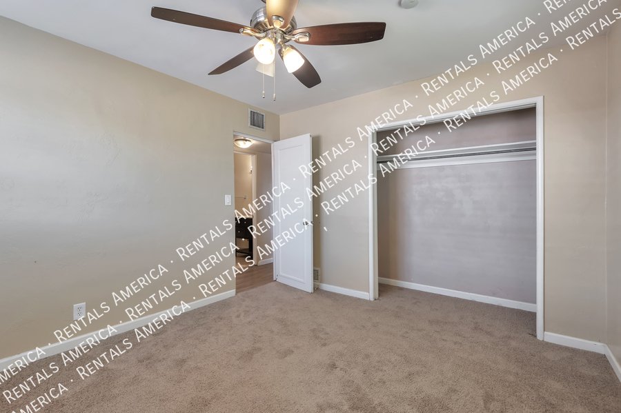 Fantastic 3 bd 2 bath near the U of A! property image