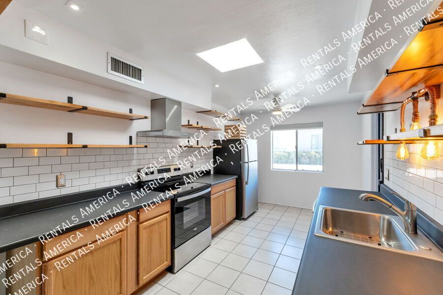 Miramonte-Single story 2 bedroom condo with Garage!! property image