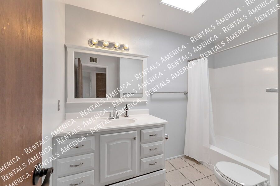 Miramonte-Single story 2 bedroom condo with Garage!! property image